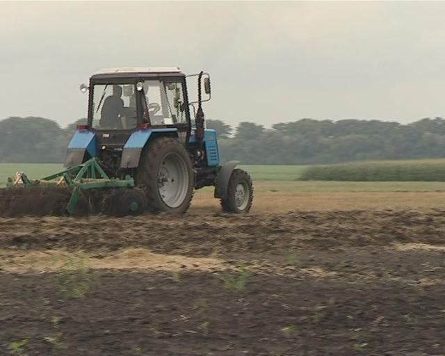 Аграріям на весняні роботи не вистачає 8 млрд грн Аграріям на весняні роботи не вистачає 8 млрд грн