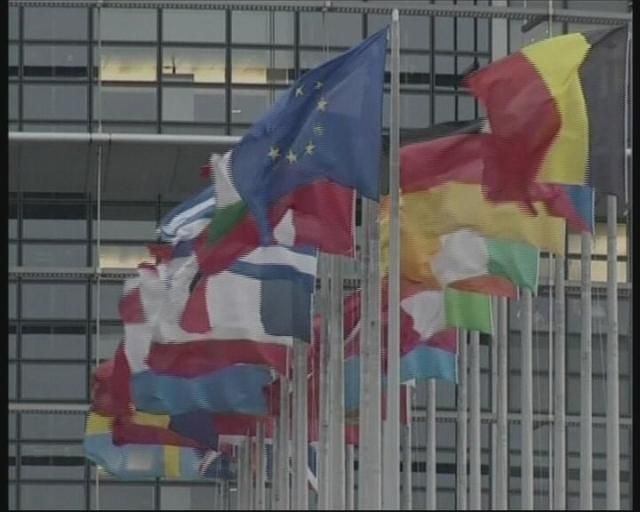 На саммите ЕС обсудят "прописку" Европарламента