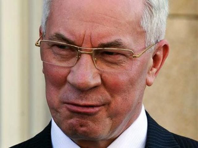 Азаров считает, что свободно владеет украинским (Документ) Азаров считает, что свободно владеет украинским (Документ)