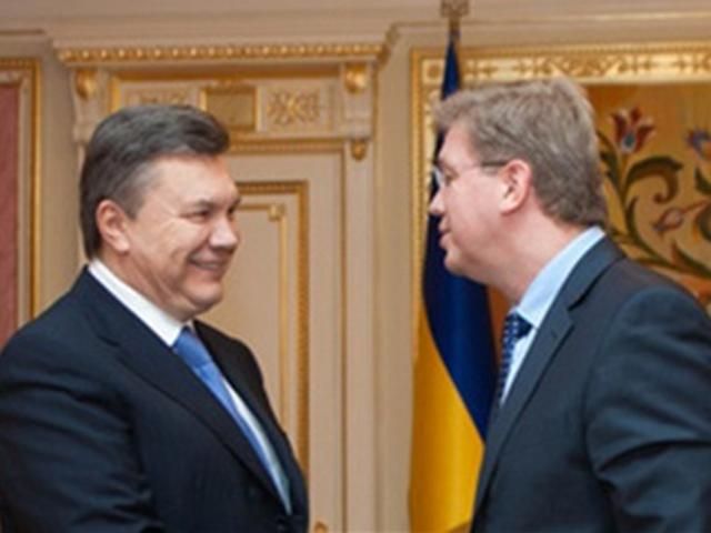 Янукович запевнив Фюле, що Угода з ЄС – пріоритетна для України