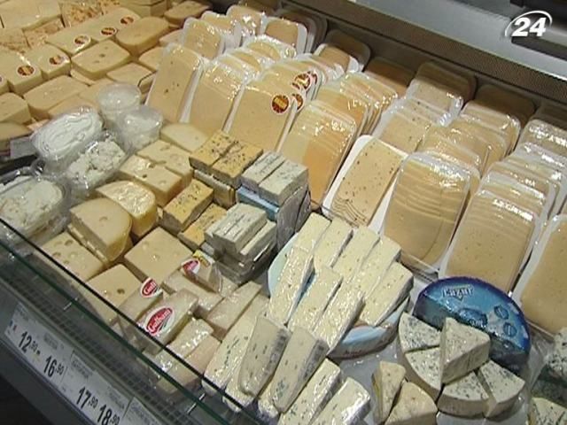 Украина в январе увеличила импорт сыров на 71%