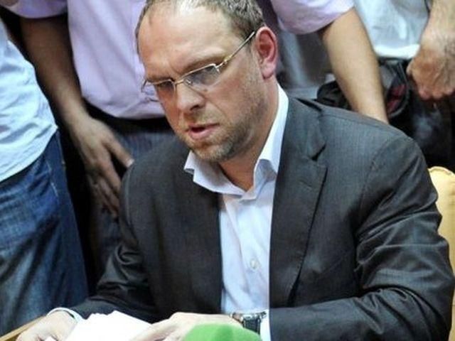 Власенко: Тимошенко определится, ехать ли в суд 11 февраля Власенко: Тимошенко определится, ехать ли в суд 11 февраля