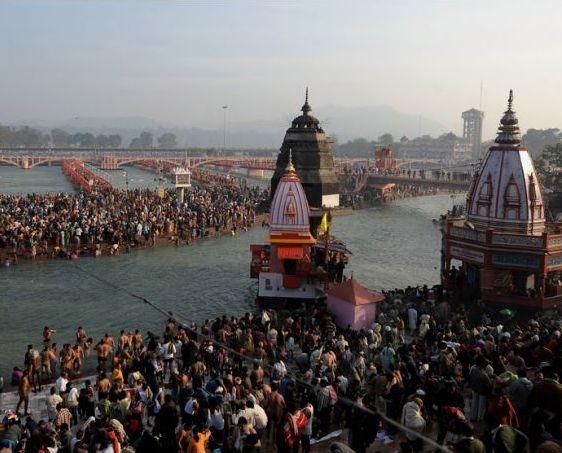 Релігійне свято в Індії зібрало 12 мільйонів паломників 