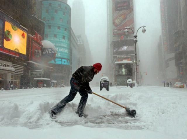 У США досі вирує негода: 700 будинків без світла У США досі вирує негода: 700 будинків без світла