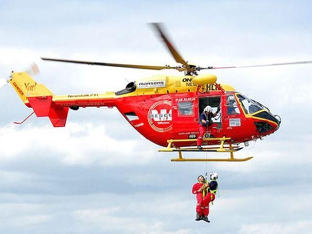 Мужчина воспользовался спасательным вертолетом в качестве такси Мужчина воспользовался спасательным вертолетом в качестве такси