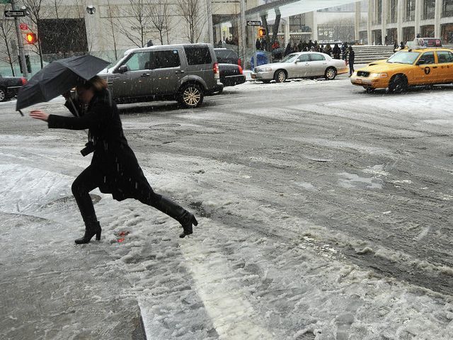 США накрила снігова буря (Фото) США накрила снігова буря (Фото)