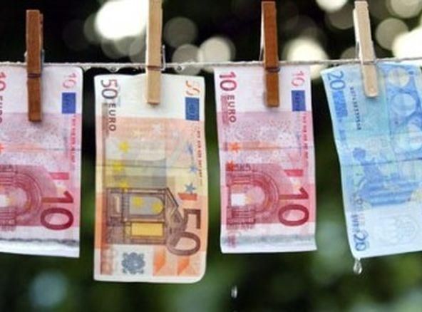 Євродепутат: Через офшори Євросоюз втрачає сотні мільярдів євро 