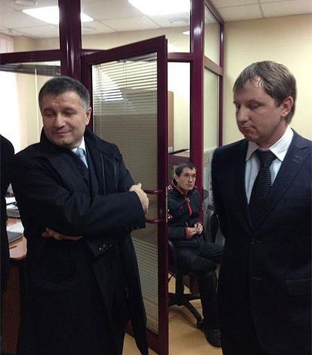В приемной Авакова - обыск (Фото) В приемной Авакова - обыск (Фото)