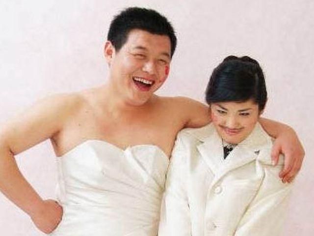 У Китаї жінки купують "найманих наречених"