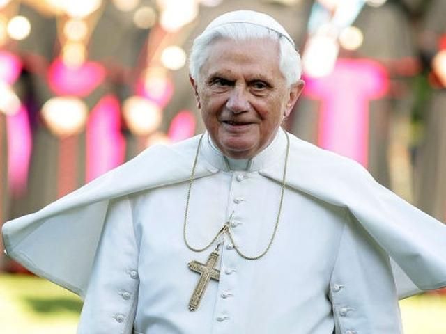 Бенедикт XVI не братиме участі у виборі нового Папи Римського Бенедикт XVI не братиме участі у виборі нового Папи Римського