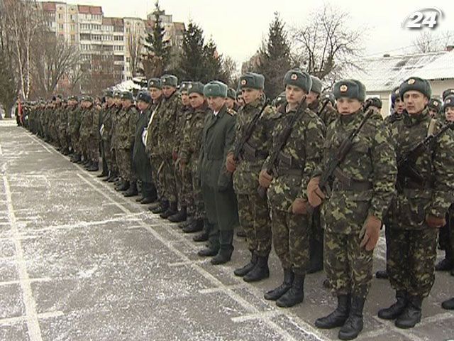 На підвищення зарплати військовим треба 1,2 млрд грн, - Міноборони