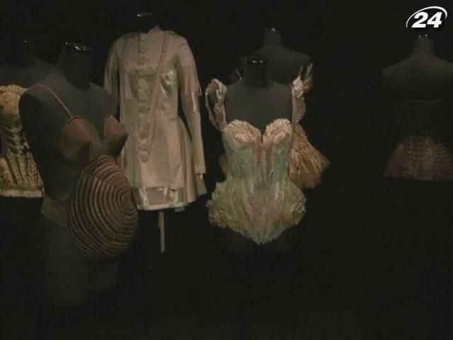 Відкрилася виставка, присвячена світу моди Жана-Поля Ґотьє Відкрилася виставка, присвячена світу моди Жана-Поля Ґотьє