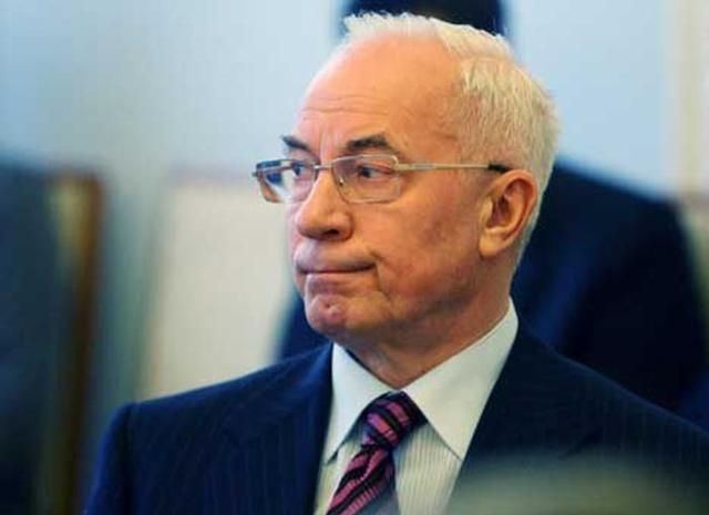 Симоненко вимагає від уряду конкретних дій і погрожує Азарову відставкою Симоненко вимагає від уряду конкретних дій і погрожує Азарову відставкою