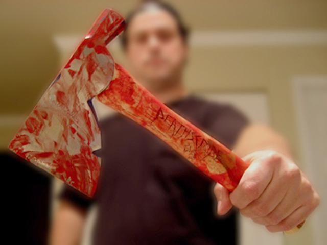 На Хмельниччині чоловік зарубав пенсіонера На Хмельниччині чоловік зарубав пенсіонера