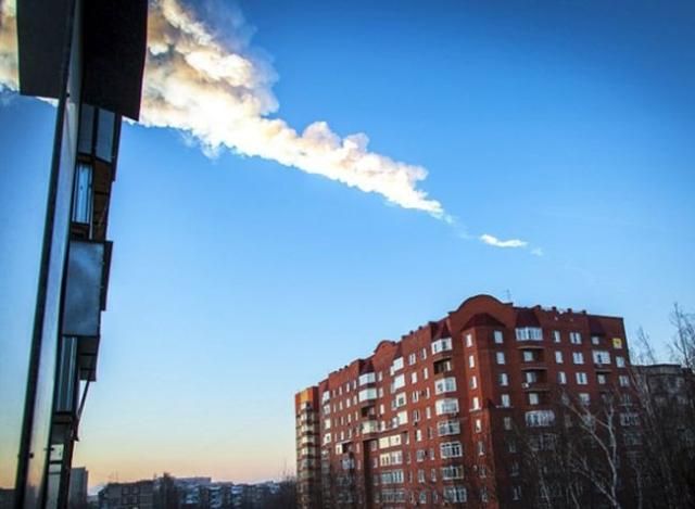 В России для ликвидации последствий метеоритного дождя задействовали 10 тысяч полицейских