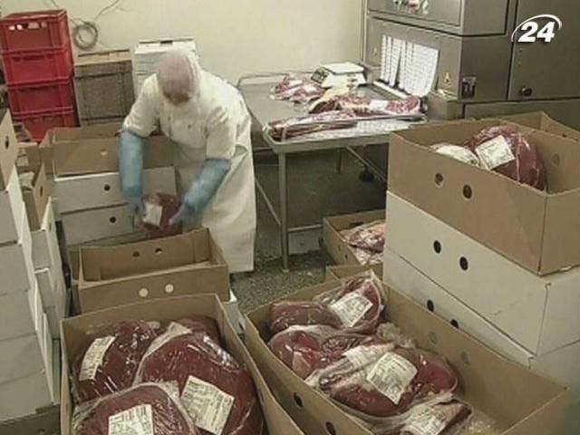 Мясной скандал набирает обороты - в Европе продано более 750 тонн конины