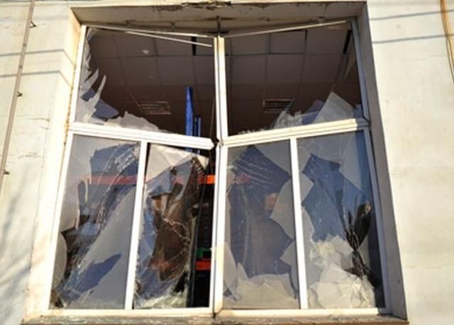 Губернатор Челябінської області спростував інформацію про навмисне розбиті вікна 
