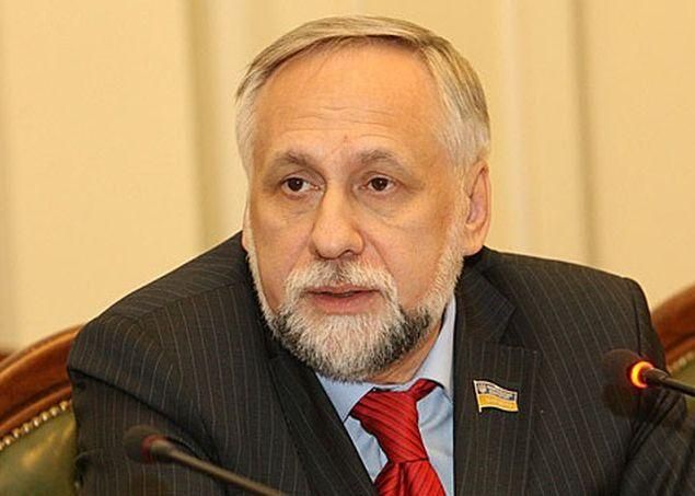 Кармазин требует, чтобы мандаты забрали еще в нескольких нардепов Кармазин требует, чтобы мандаты забрали еще в нескольких нардепов