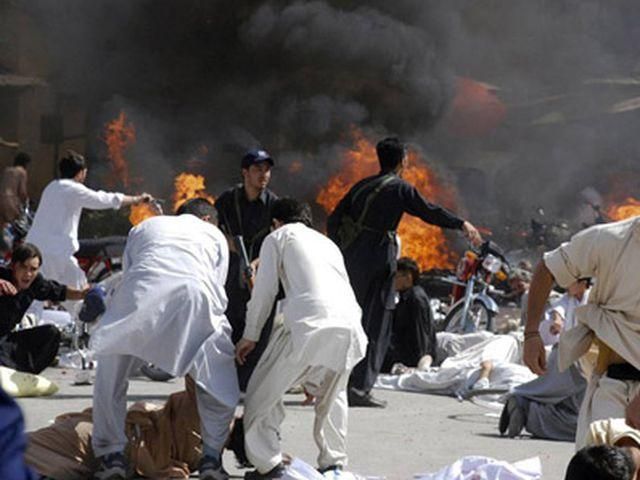 Кількість жертв вибуху у Пакистані зросла до 60 людей