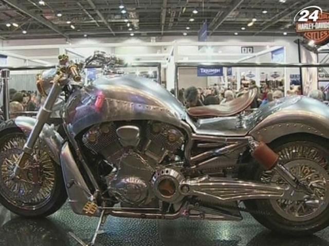 Лондон прийняв найбільше мотошоу в Європі Лондон прийняв найбільше мотошоу в Європі