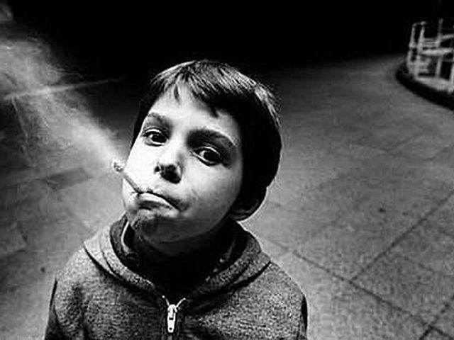 Російських школярів перевірятимуть на куріння