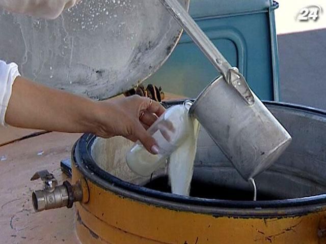 Обсяги виробництва молока в Україні у 2012 році склали 8,5 млн тонн