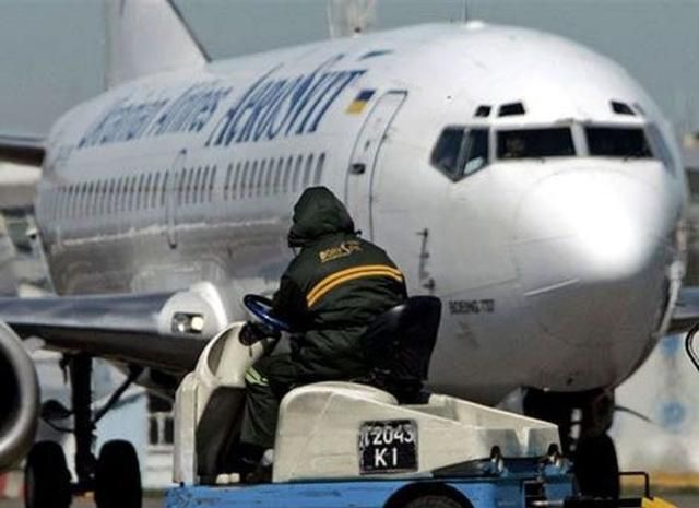 Козак: "АероСвіт" обіцяє виплатити заборгованість працівникам 