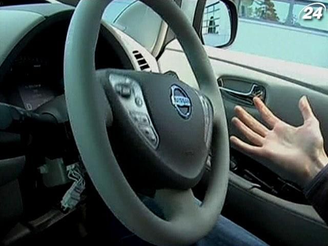 Британські вчені розробляють автомобіль, що їздитиме без водія Британські вчені розробляють автомобіль, що їздитиме без водія
