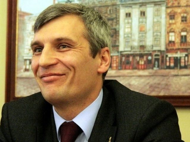 Вишиванка у Раді настільки ж органічна, як державна мова, - віце-спікер Вишиванка у Раді настільки ж органічна, як державна мова, - віце-спікер