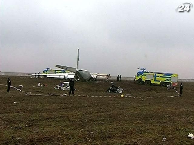 У слідчих залишилися три версії причини авіакатастрофи у Донецьку