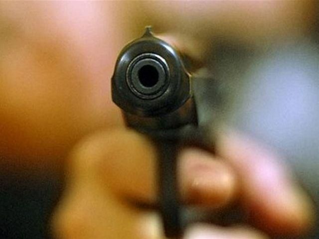 Вбивство на Херсонщині: застрелив матір, а потім і себе Вбивство на Херсонщині: застрелив матір, а потім і себе