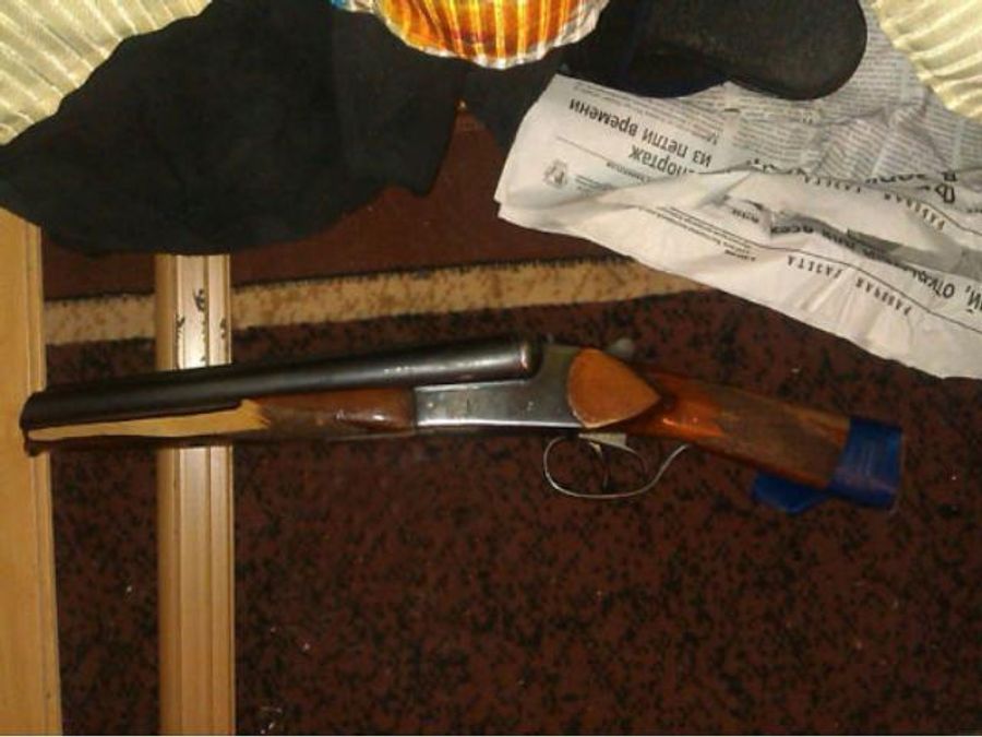 На Донеччині озброєний чоловік напав на 2 пенсіонерок (Фото) На Донеччині озброєний чоловік напав на 2 пенсіонерок (Фото)