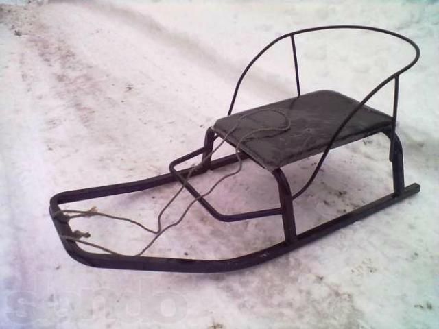 На Житомирщині 13-річний хлопчик розбився на санках На Житомирщині 13-річний хлопчик розбився на санках