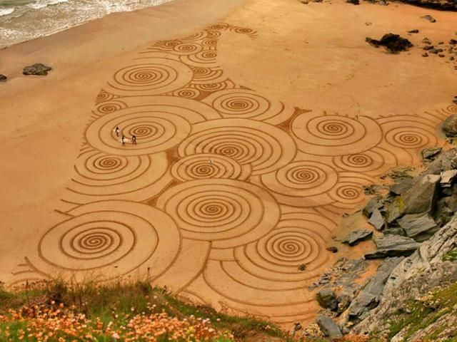 Унікальні малюнки на піску (Фото)