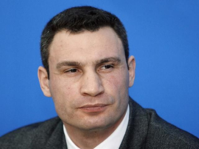 Кличко: Партія влади намагається розколоти опозицію Кличко: Партія влади намагається розколоти опозицію