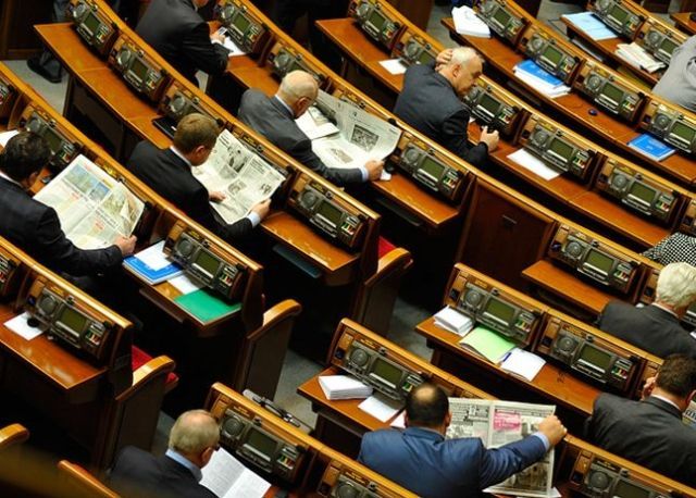 Регіоналам дозволили відпочивати до 5 березня Регіоналам дозволили відпочивати до 5 березня