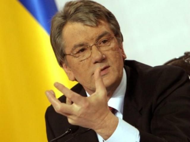 Ющенко не розуміє, навіщо знов потрібна його кров