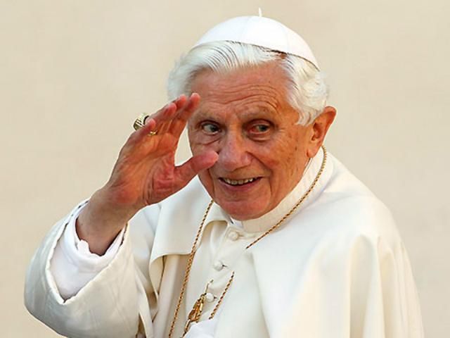 Последние часы Бенедикта XVI в качестве Папы Римского покажут в прямом эфире
