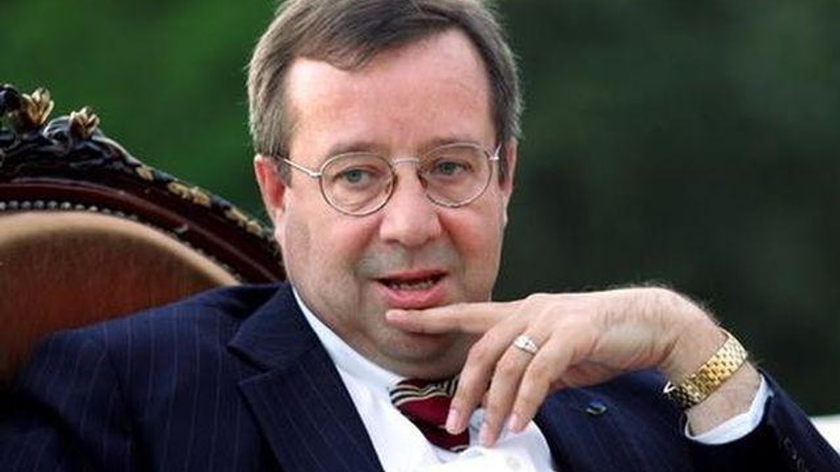 Янукович привітав Президента Естонії із днем незалежності й запросив до України Янукович привітав Президента Естонії із днем незалежності й запросив до України