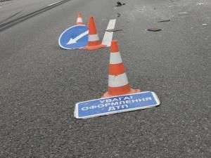 На Черкащині вантажівка на смерть збила 26–річного пішохода