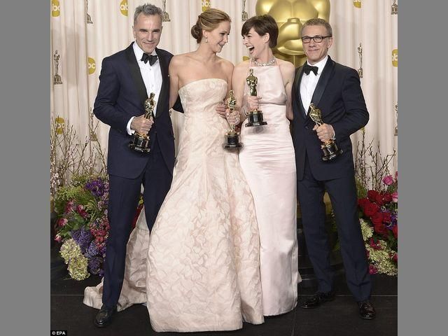 Самые эмоциональные моменты награждения кинопремии "Оскар" (Фото) 
