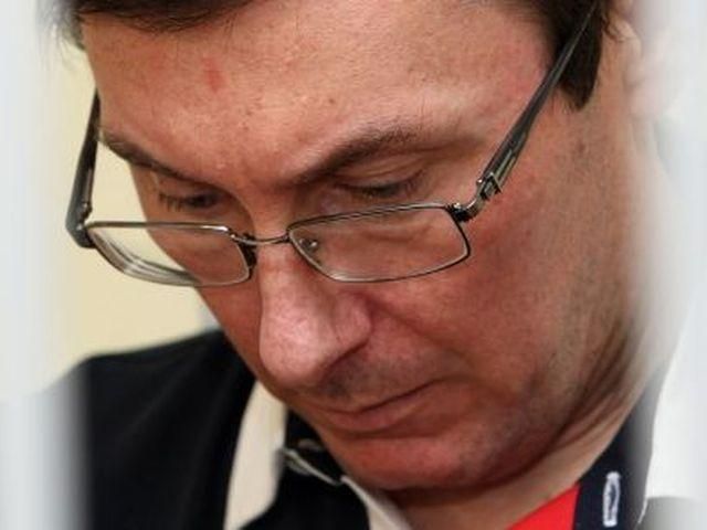 Тюремники: Луценко відмовився обстежуватися у лікарні МОЗу Тюремники: Луценко відмовився обстежуватися у лікарні МОЗу