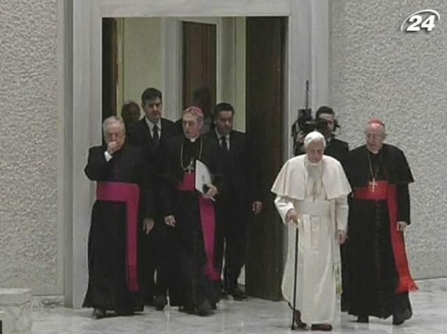 Бенедикт XVI змінив правила обрання Папи Римського через піст Бенедикт XVI змінив правила обрання Папи Римського через піст