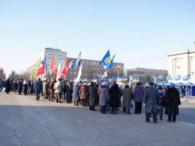 В Черкассах "похоронили демократию" В Черкассах "похоронили демократию"