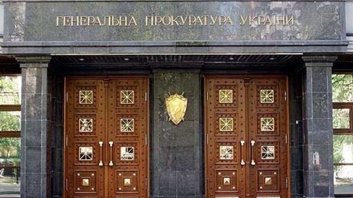 Протести перевізників у Києві: Водієві біля ГПУ погрожували арештом Протести перевізників у Києві: Водієві біля ГПУ погрожували арештом