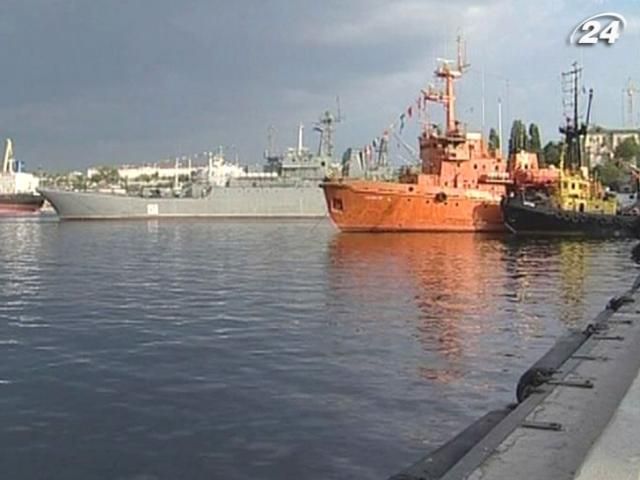 Переговори щодо переозброєння Чорноморського флоту на початковій стадії, - МЗС