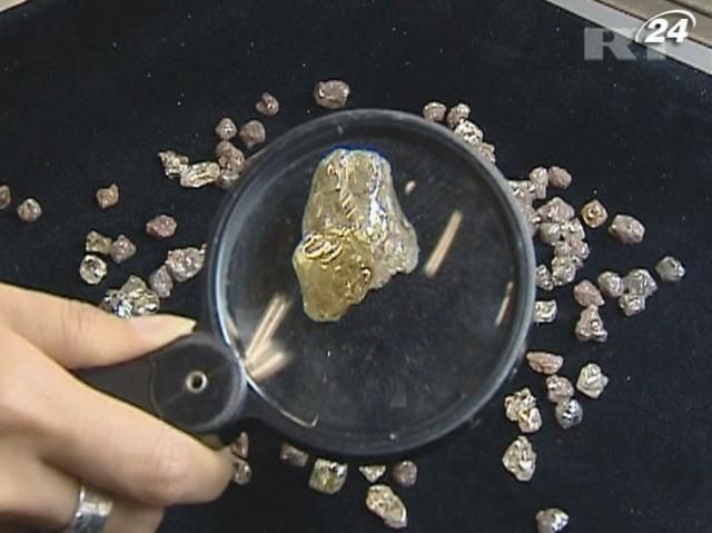 Росмайно оцінило вартість найбільшого у світі виробника алмазів Росмайно оцінило вартість найбільшого у світі виробника алмазів