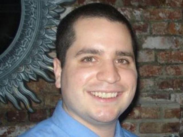 В Нью-Йорке судят маньяка-полицейского В Нью-Йорке судят маньяка-полицейского