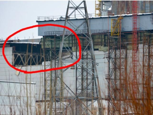 На ЧАЕС пояснили, чому обвалилась покрівля машинного залу На ЧАЕС пояснили, чому обвалилась покрівля машинного залу