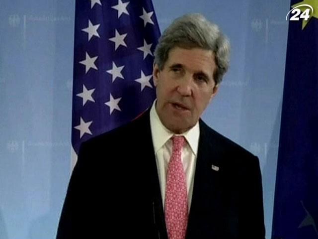 Госсекретарь США защищает право американцев быть глупыми Госсекретарь США защищает право американцев быть глупыми